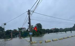 Hà Nội phát lệnh báo động lũ trên sông Tích